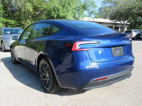 Used 2025 Tesla Model 3 RWD image 5