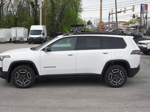 New 2026 Jeep Cherokee Limited AWD/4WD image 9