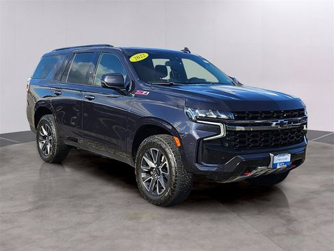 Certified 2022 Chevrolet Tahoe Z71 w/ Luxury Package image 3