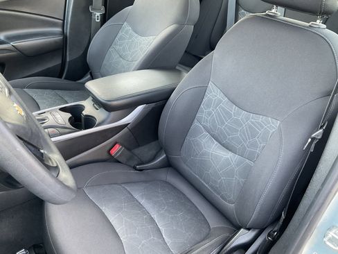 Used 2018 Chevrolet Volt LT image 30