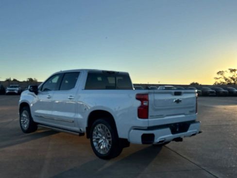 Used 2026 Chevrolet Silverado 1500 High Country AWD/4WD image 20