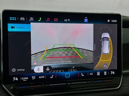 New 2026 Volkswagen Tiguan S image 13