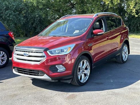 Used 2017 Ford Escape Titanium w/ Canadian Touring Package image 5