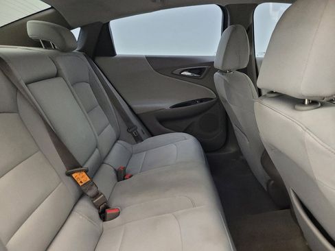 Used 2017 Chevrolet Malibu LS w/ LPO, Convenience Package 2 image 19