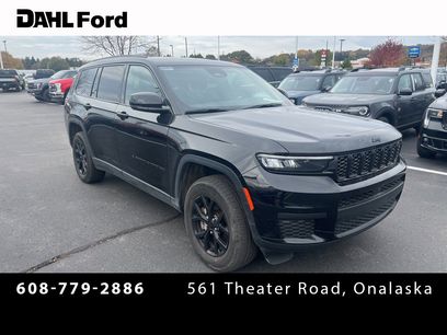 Used 2024 Jeep Grand Cherokee L Laredo