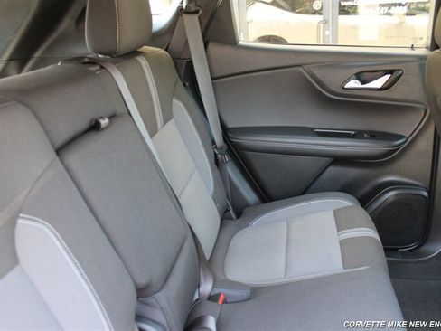 Used 2023 Chevrolet Blazer LT AWD/4WD image 22