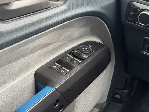 New 2025 Ford Maverick XLT w/ XLT Luxury Package image 28