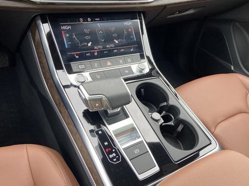 Used 2025 Audi Q7 2.0T Premium Plus w/ Premium Plus Package image 22