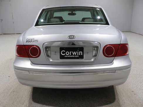 Used 2006 Kia Amanti FWD image 3