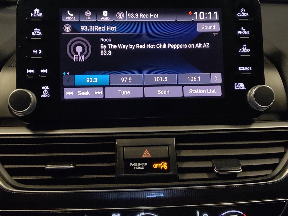 Used 2018 Honda Accord Sport image 25