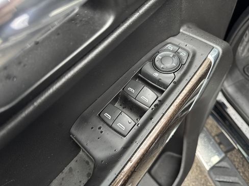 Used 2020 Chevrolet Silverado 1500 LT w/ All-Star Edition image 17