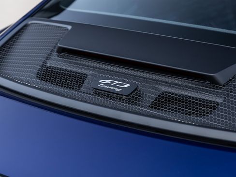 Certified 2026 Porsche 911 GT3 Touring image 16