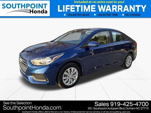 Used 2022 Hyundai Accent SE image 3