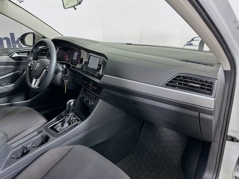 Used 2020 Volkswagen Jetta S w/ Driver Assistance Package image 32