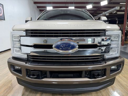 Used 2017 Ford F350 King Ranch w/ King Ranch Ultimate Package AWD/4WD image 2