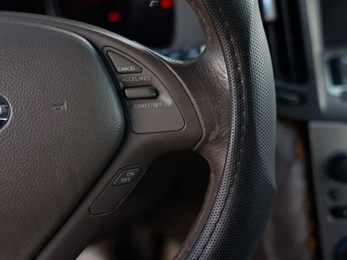 Used 2012 INFINITI G37 Journey w/ Premium Pkg image 26