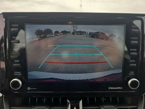 Used 2022 Toyota Corolla LE image 22