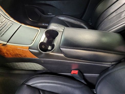 Used 2017 Lincoln MKX Reserve w/ Lincoln MKX Climate Package FWD image 26