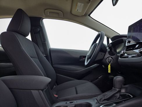 Used 2023 Toyota Corolla LE image 26