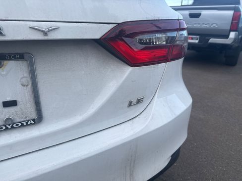 Used 2024 Toyota Camry LE image 7