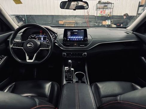Used 2023 Nissan Altima 2.5 SR image 21