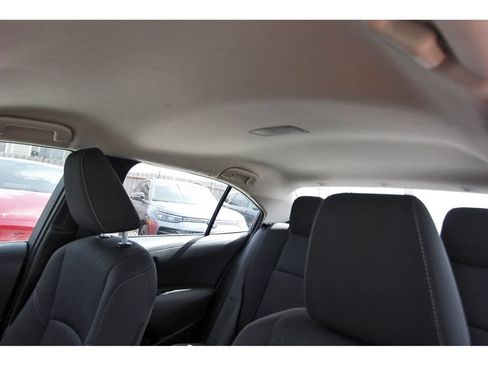 Used 2025 Toyota Corolla LE FWD image 30