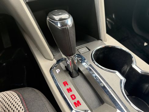 Used 2016 GMC Terrain SLE w/ Driver Alert Package I image 25