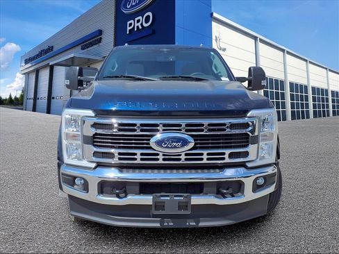 Used 2023 Ford F450 XLT image 22