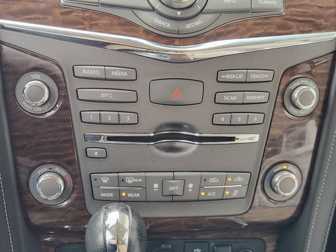 Used 2019 Nissan Armada Platinum w/ Captain's Chairs Package AWD/4WD image 19