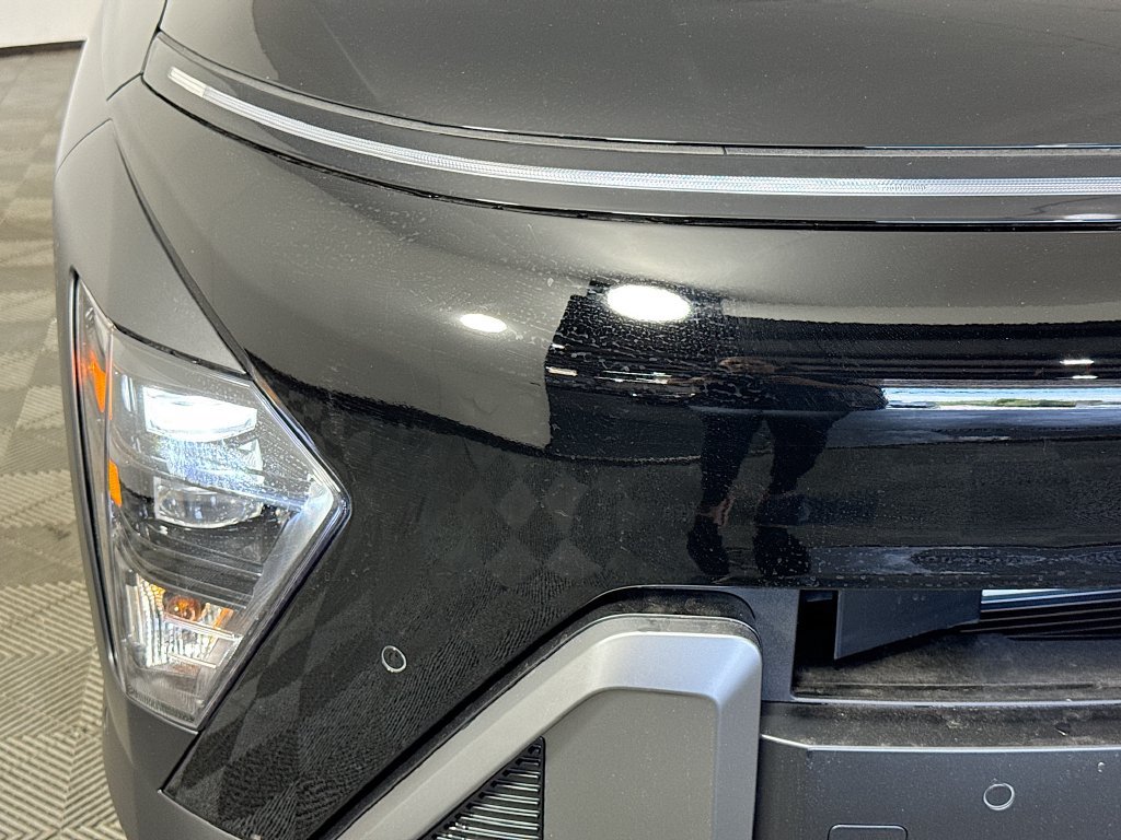 New 2026 Hyundai Kona Limited AWD/4WD image 3