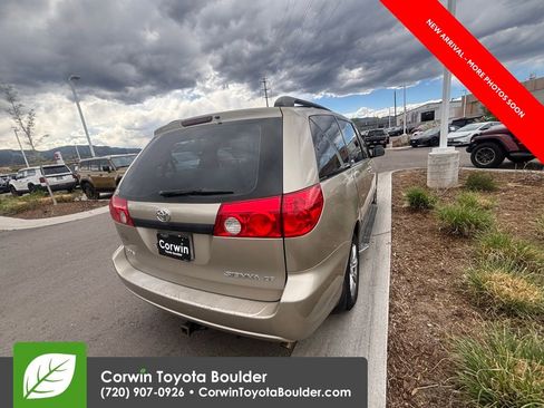 Used 2008 Toyota Sienna CE image 7