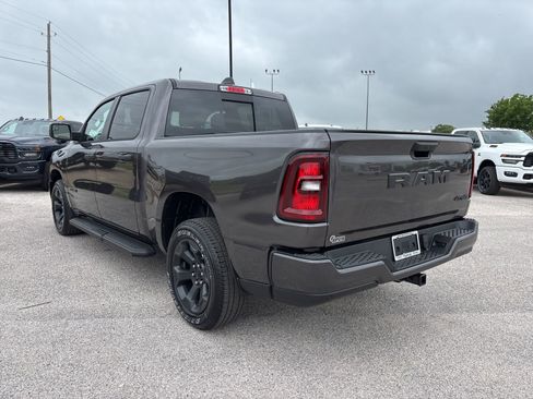 New 2026 RAM 1500 Express image 4