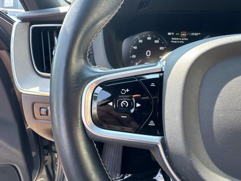 Used 2020 Volvo XC60 T8 Inscription image 16
