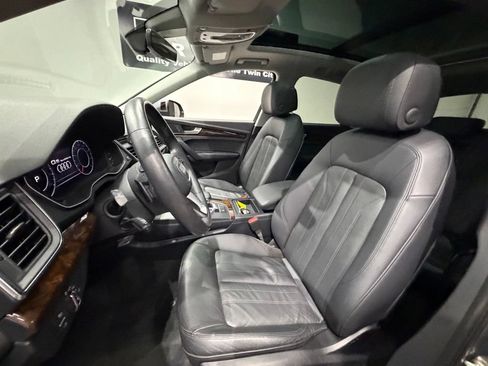 Used 2018 Audi Q5 2.0T Premium Plus w/ Premium Plus Package AWD/4WD image 21