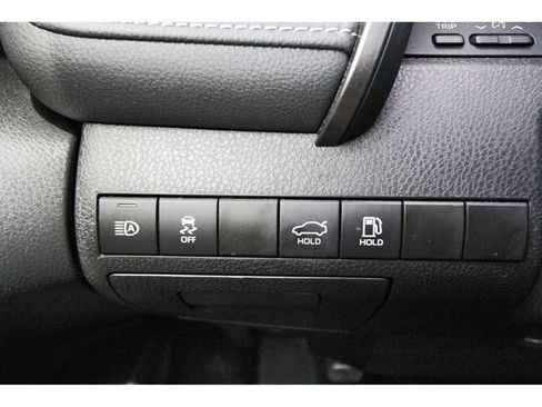 Used 2024 Toyota Camry SE w/ Convenience Package FWD image 19