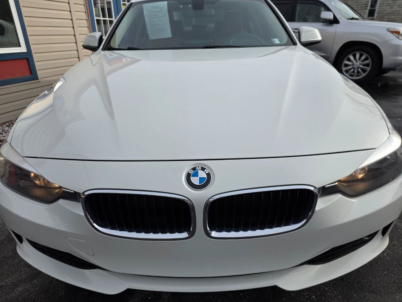 Used 2014 BMW 328d xDrive Sedan AWD/4WD image 11