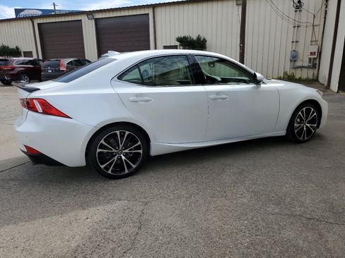 Used 2014 Lexus IS 350 w/ Navigation Package image 8