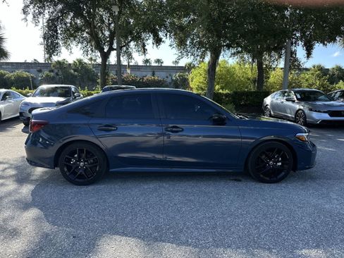 Used 2025 Honda Civic Sport image 7