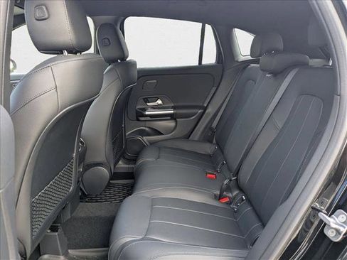 New 2026 Mercedes-Benz GLA 250 image 14