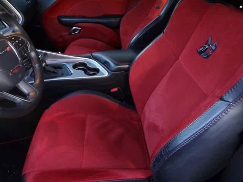 Used 2019 Dodge Challenger R/T Scat Pack w/ Widebody Package image 8