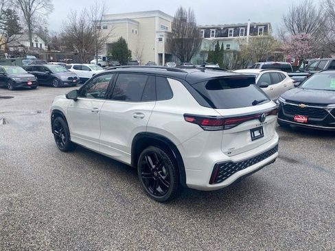 New 2026 Volkswagen Tiguan SE R-Line AWD/4WD image 6