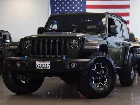 Used 2022 Jeep Wrangler Unlimited Rubicon 4xe w/ Cold Weather Group AWD/4WD image 3