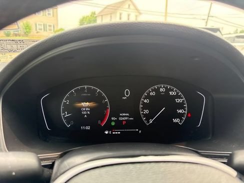 Used 2022 Honda Civic Sport image 18