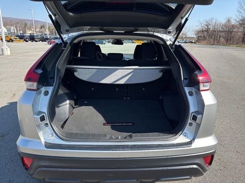 Used 2023 Mitsubishi Eclipse Cross LE image 17