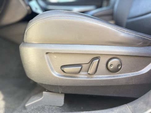 Used 2021 INFINITI QX50 Luxe w/ Appearance Package FWD image 13