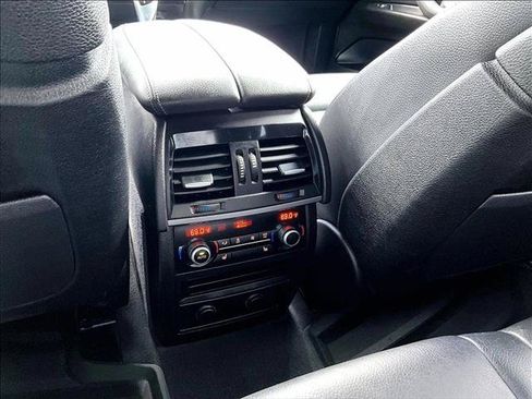 Used 2018 BMW X5 xDrive50i AWD/4WD image 22