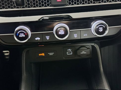 Used 2023 Honda Civic Sport image 22