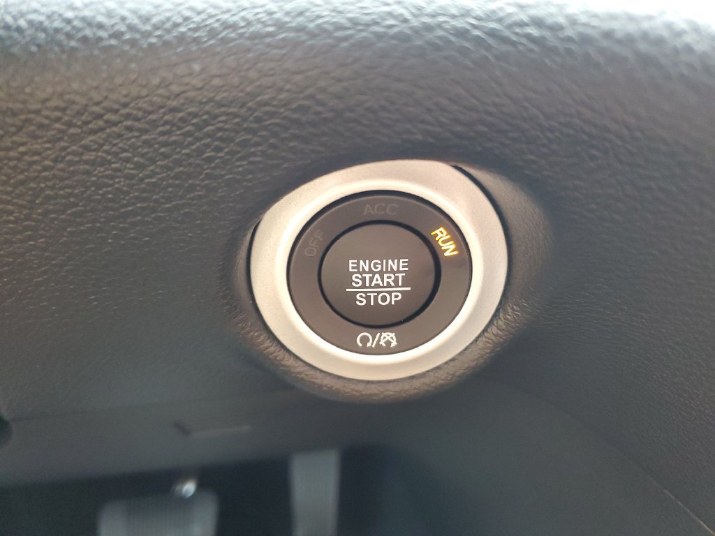 New 2027 Chrysler Pacifica Select FWD image 22