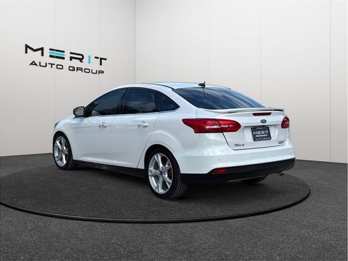 Used 2015 Ford Focus Titanium image 7