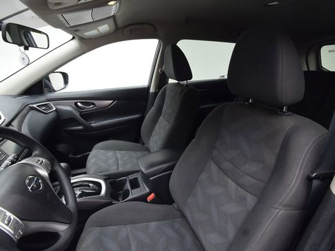 Used 2016 Nissan Rogue S w/ Appearance Package image 13